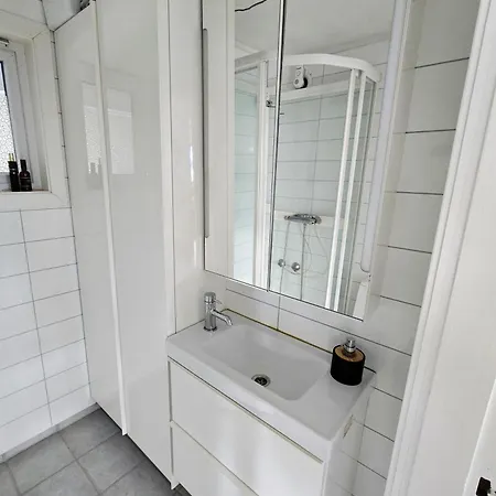 Vila Sentrumsidyll Ved Fjord Og Fjell